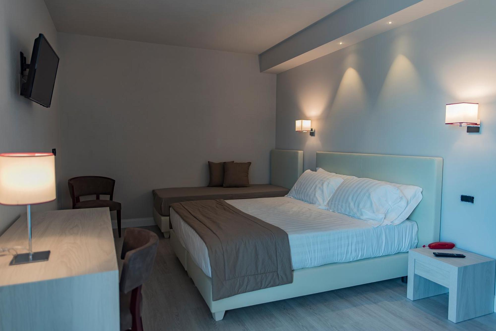 Hotel Villa Barsanti Пьетразанта Экстерьер фото