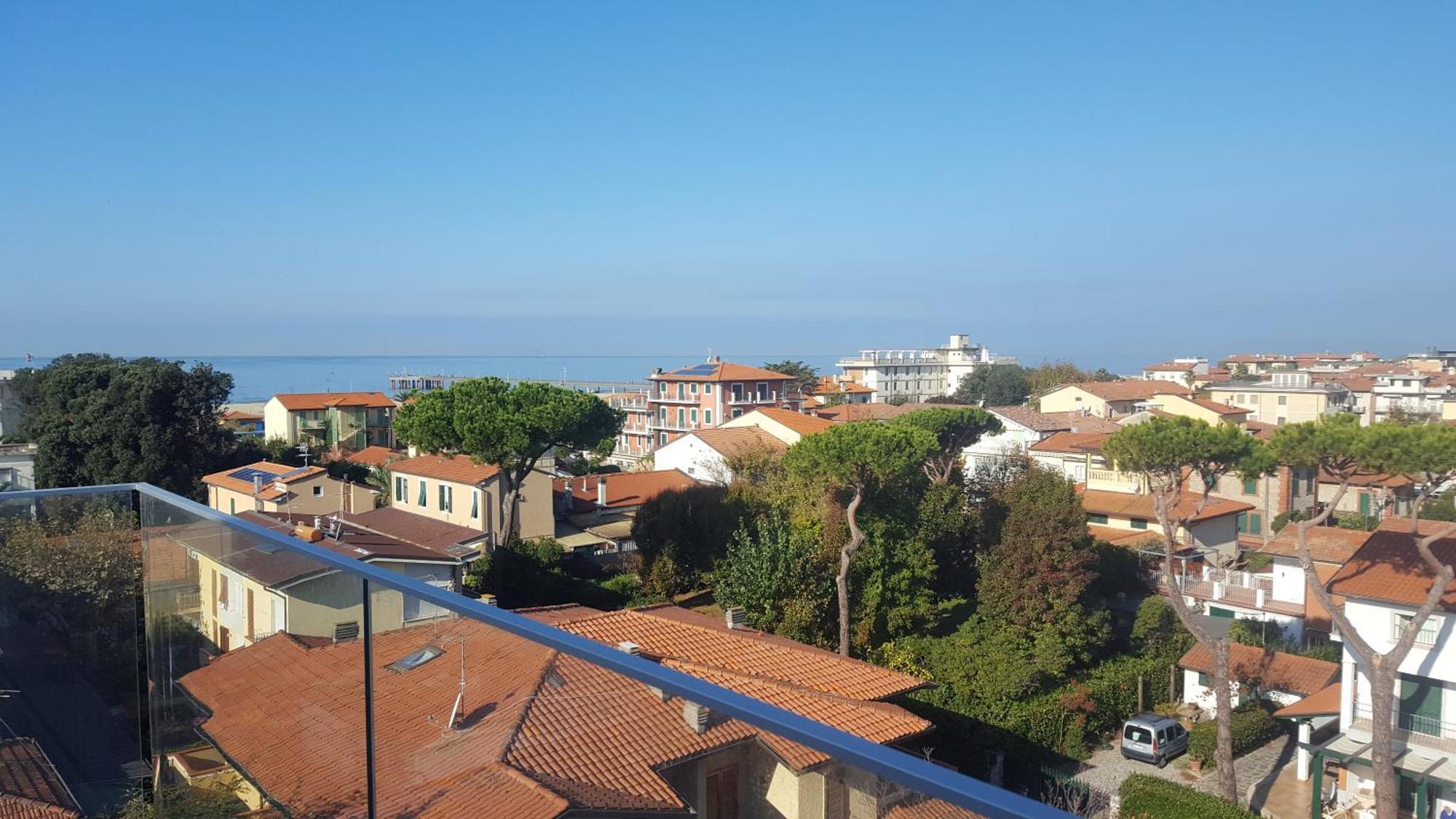 Hotel Villa Barsanti Пьетразанта Экстерьер фото
