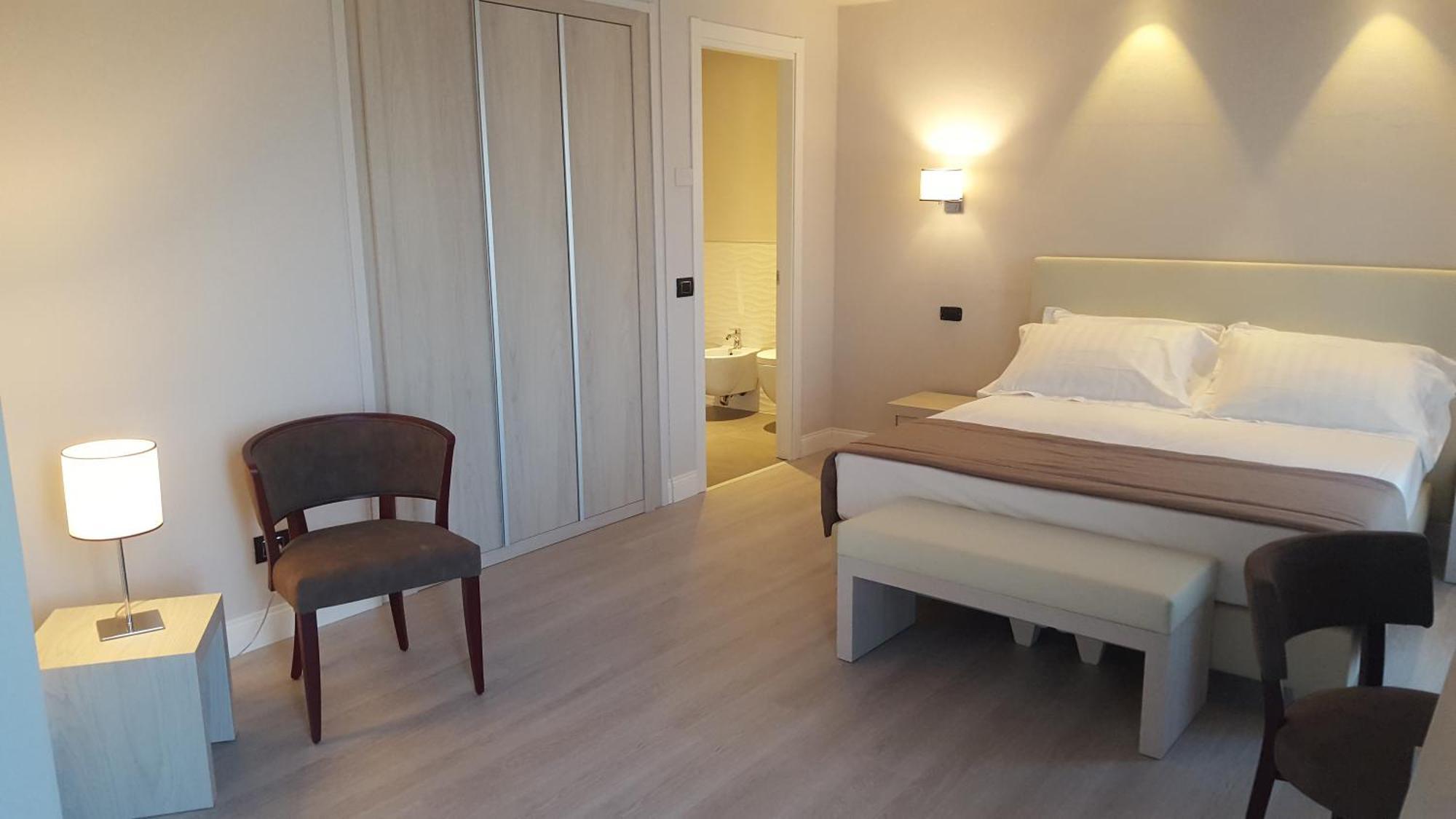 Hotel Villa Barsanti Пьетразанта Экстерьер фото