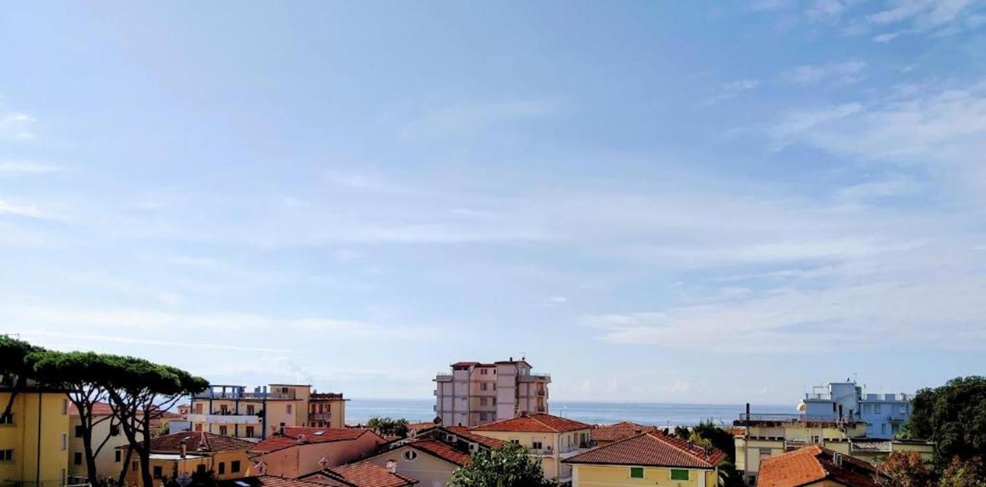 Hotel Villa Barsanti Пьетразанта Экстерьер фото